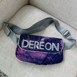 NWOT, Dereon Fanny Pack